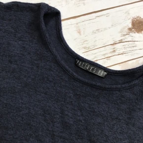 SOLD Potter’s Pot Navy Red Plaid Pullover Sweater - Picture 4 of 5